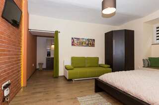 Апартаменты Erasmus Student Apartments - Old Town Краков Апартаменты на 1 этаже с 1 спальней - Dietla-3